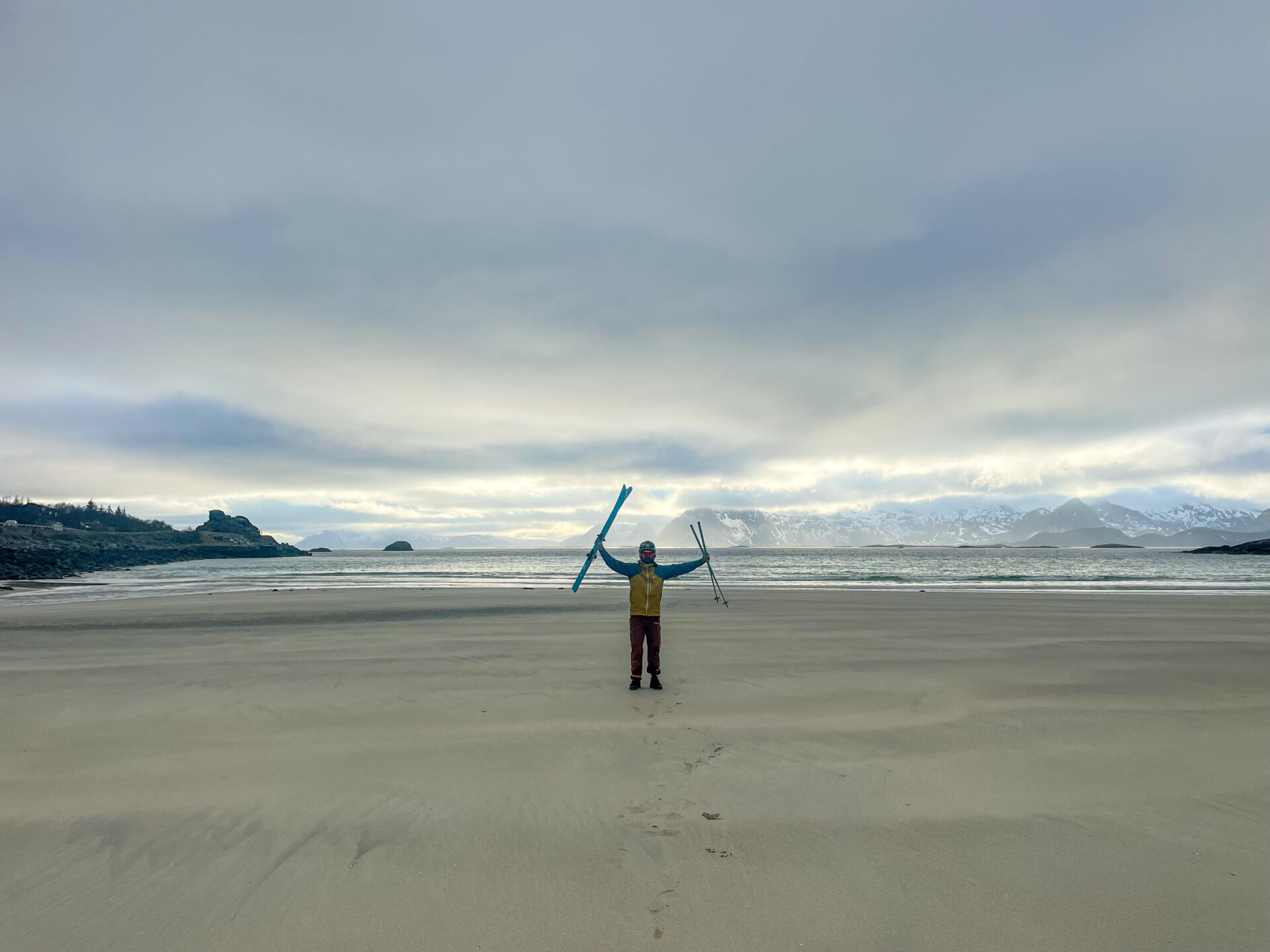 Norvège Lofoten Henningsvaer plage paysage