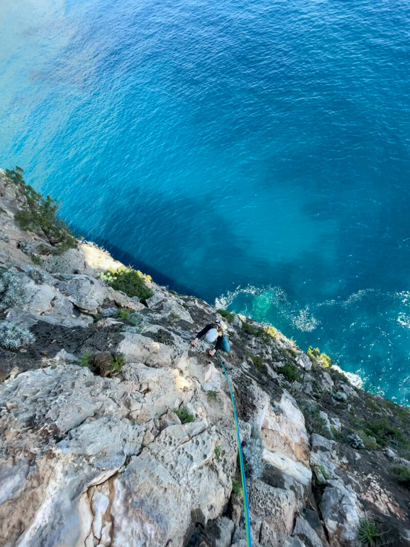 Pedra Longa Marinaio di Foresta Sardaigne Baunei escalade climb climbing alpinisme mer Méditerranée grande voie multi pitch