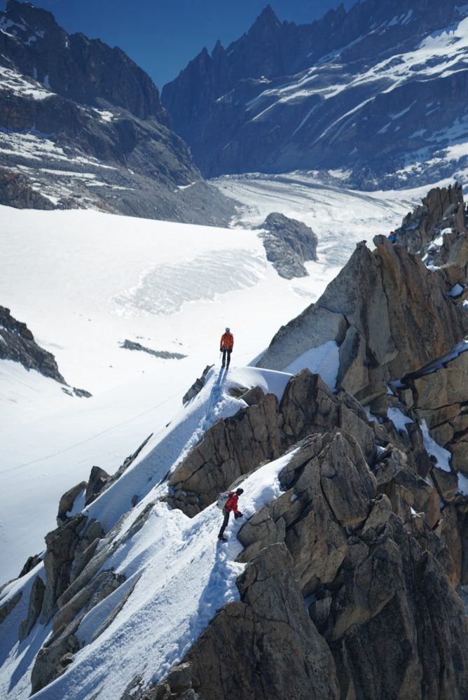 Mont Blanc Chamonix alpinisme escalade mountaineering alpinism arête Forbes aiguille du Chardonnet glacier du Tour refuge Albert 1er