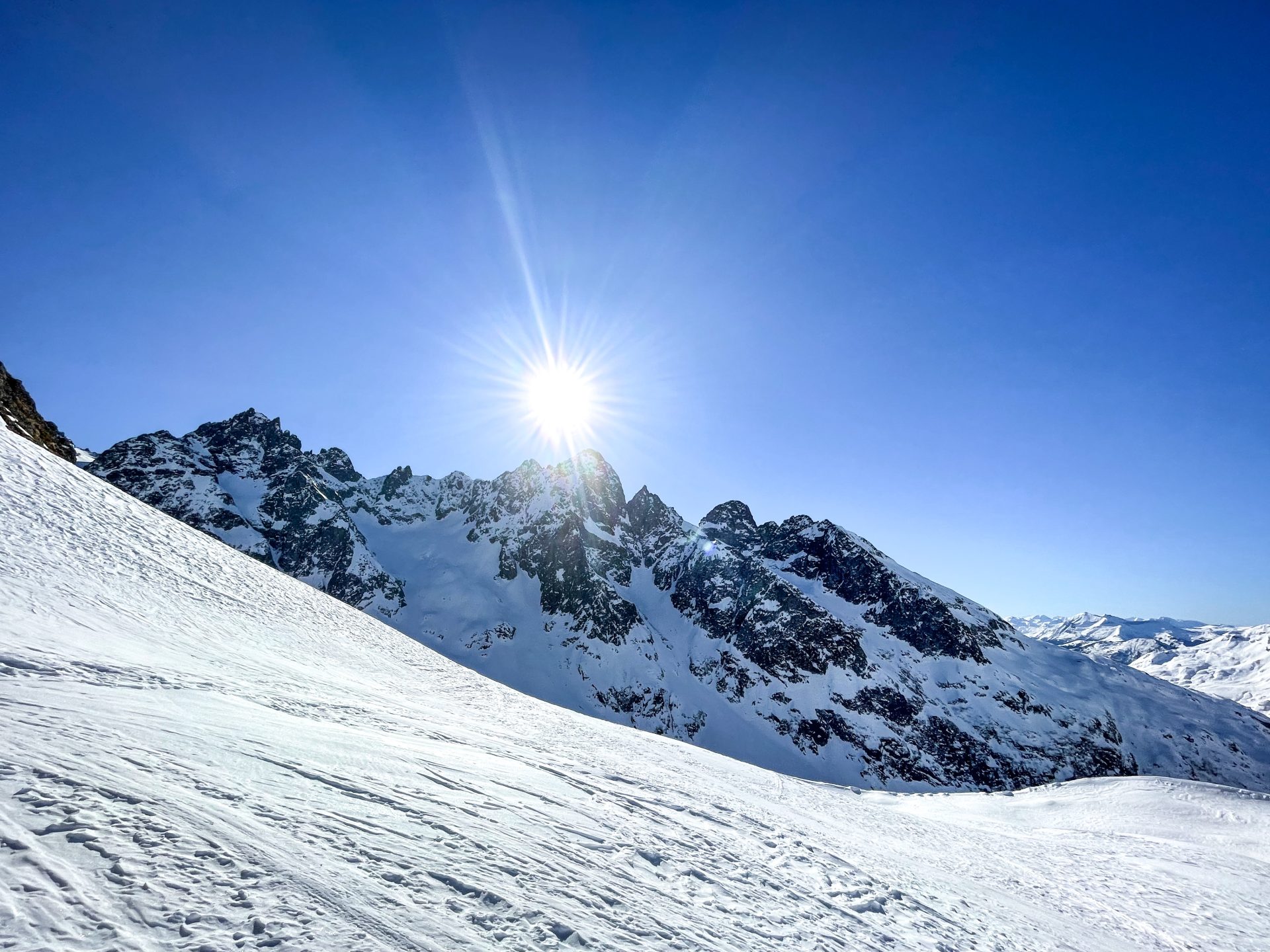 Aiguille Rouge Mont Blanc ski de randonnée Crochue Bérard alpinisme Chamonix