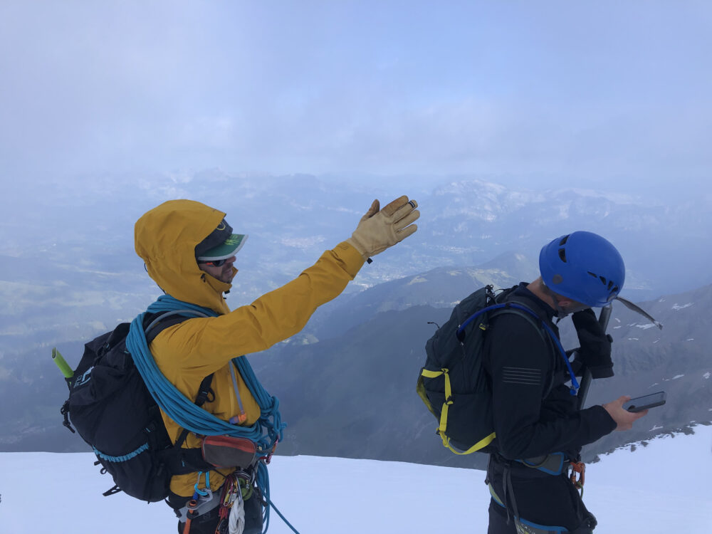 Alpinisme refuge Conscrits glacier Tré-la-Tête Mont Blanc Chamonix