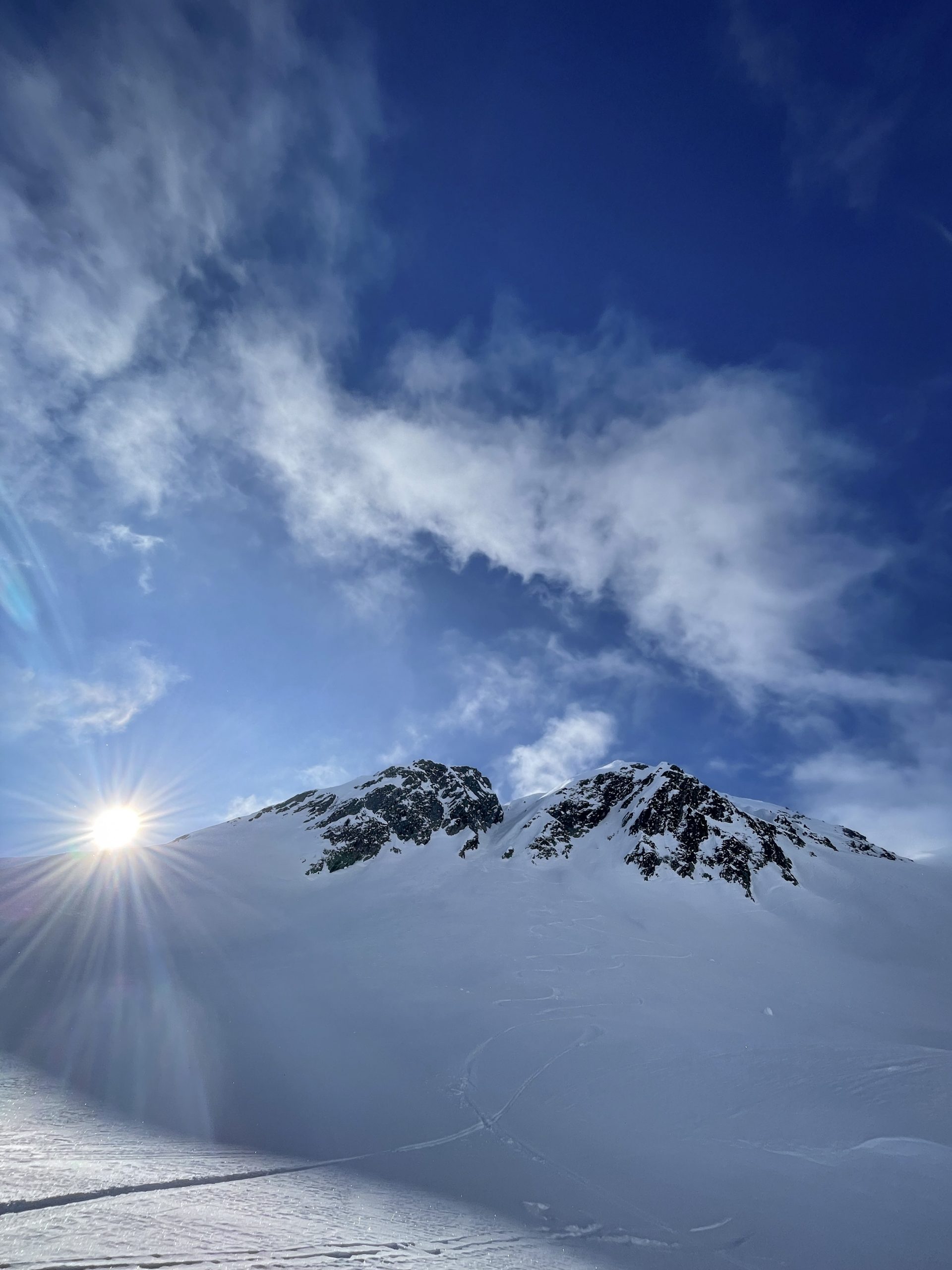 Ski randonnée alpinisme escalade Mont Mirantin Beaufortain arête nord est Vache Rouge ski freeski freeride