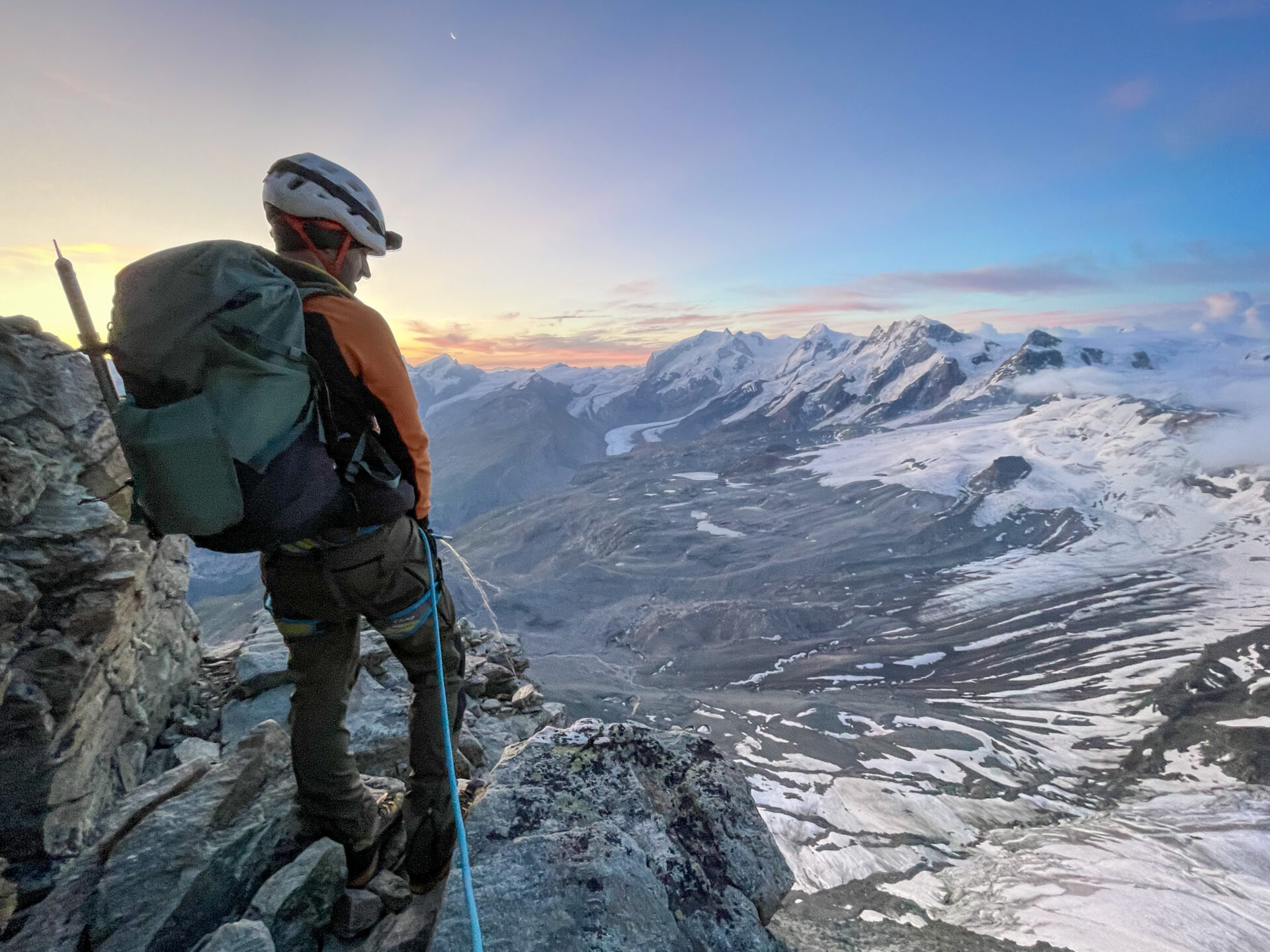 alpinisme escalade Cervin Hornli Zermatt Matterhorn Cervino Valais Suisse alpes Hornlihutte