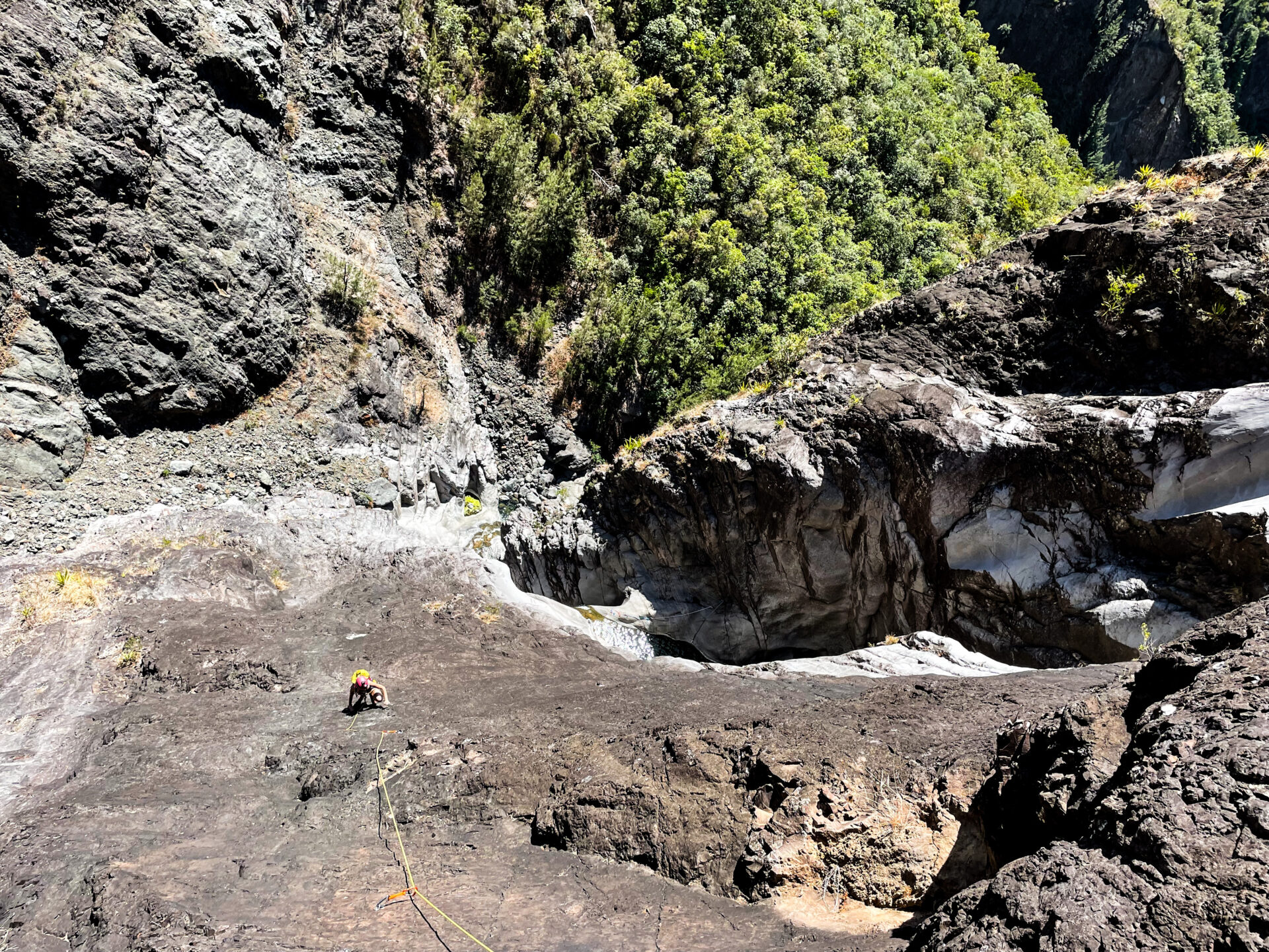 Réunion Piton de Sucre Dame de Pierre Letchis mon amour Cilaos escalade climbing cirque climb