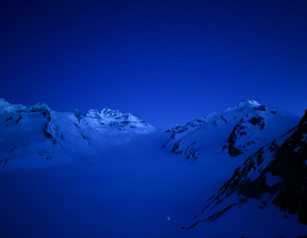 Raid ski Oberland Bernois randonnée alpinisme glacier gletscher Konkordia Monch Jungfrau Aletsch Aletschgletscher hutte