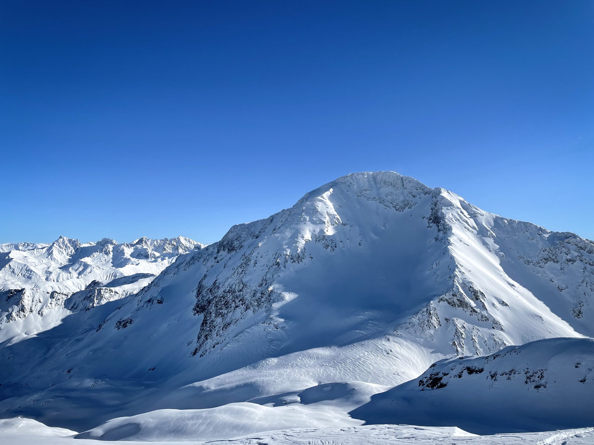 Beaufortain ski randonnée splitboard Arêches pointe du Dard poudreuse