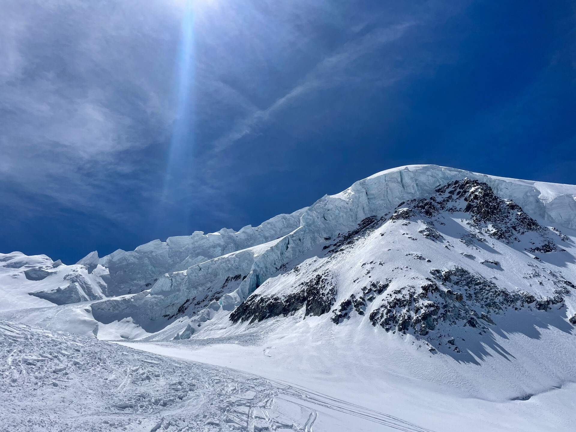 alpinisme ski randonnée Mont Blanc Chamonix Dôme Gouter arête nord Bosses refuge Grands Mulets glacier Bosson face nord Vallot