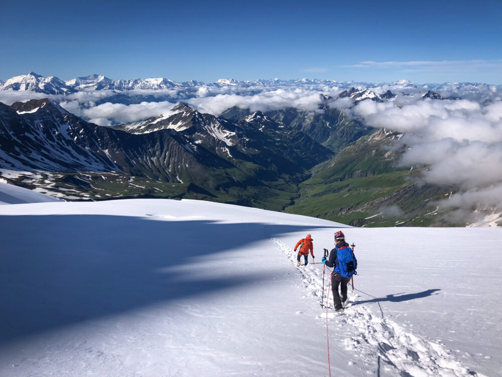 Alpinisme Dôme des Glaciers refuge Robert Blanc Beaufortain escalade Mont Blanc aiguille des Glaciers