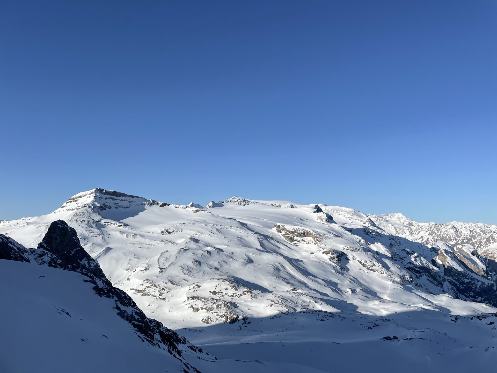 ski randonnée alpinisme Vanoise Grande Casse Grands Couloirs refuge col de la Vanoise Pralognan Alpes