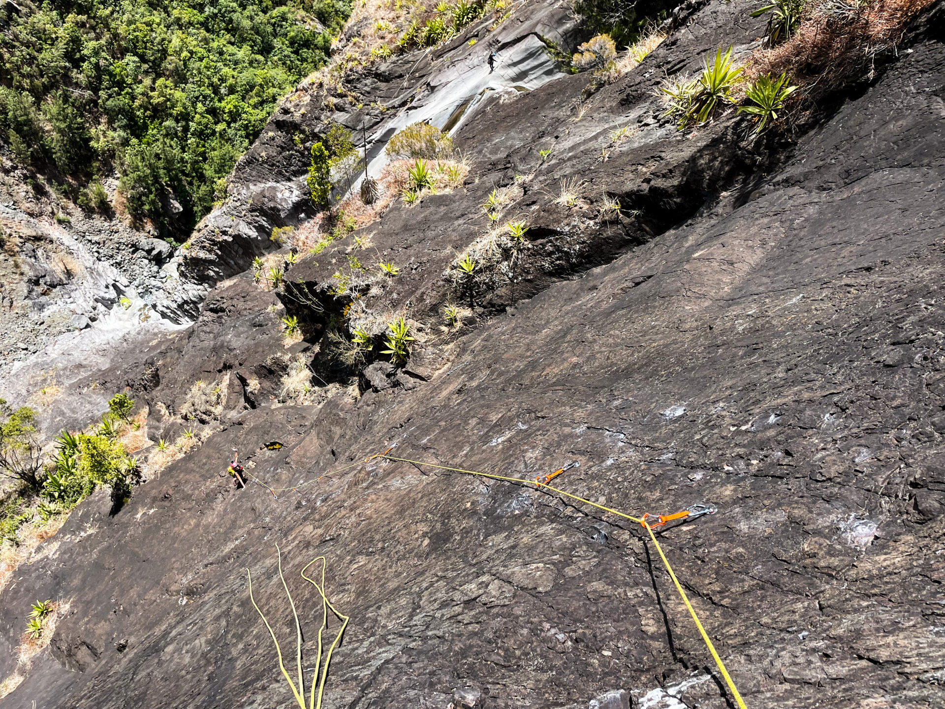 Réunion Piton de Sucre Dame de Pierre Letchis mon amour Cilaos escalade climbing cirque climb