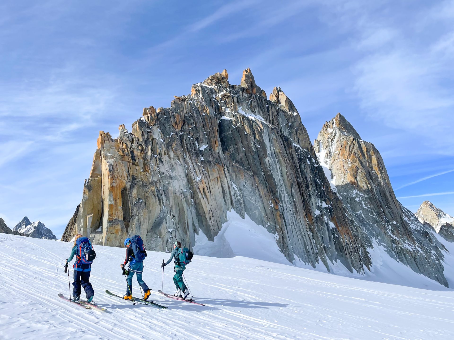 Chamonix Zermatt raid à ski Alpes Suisse Italie ski rando alpinisme Mont Blanc Valais