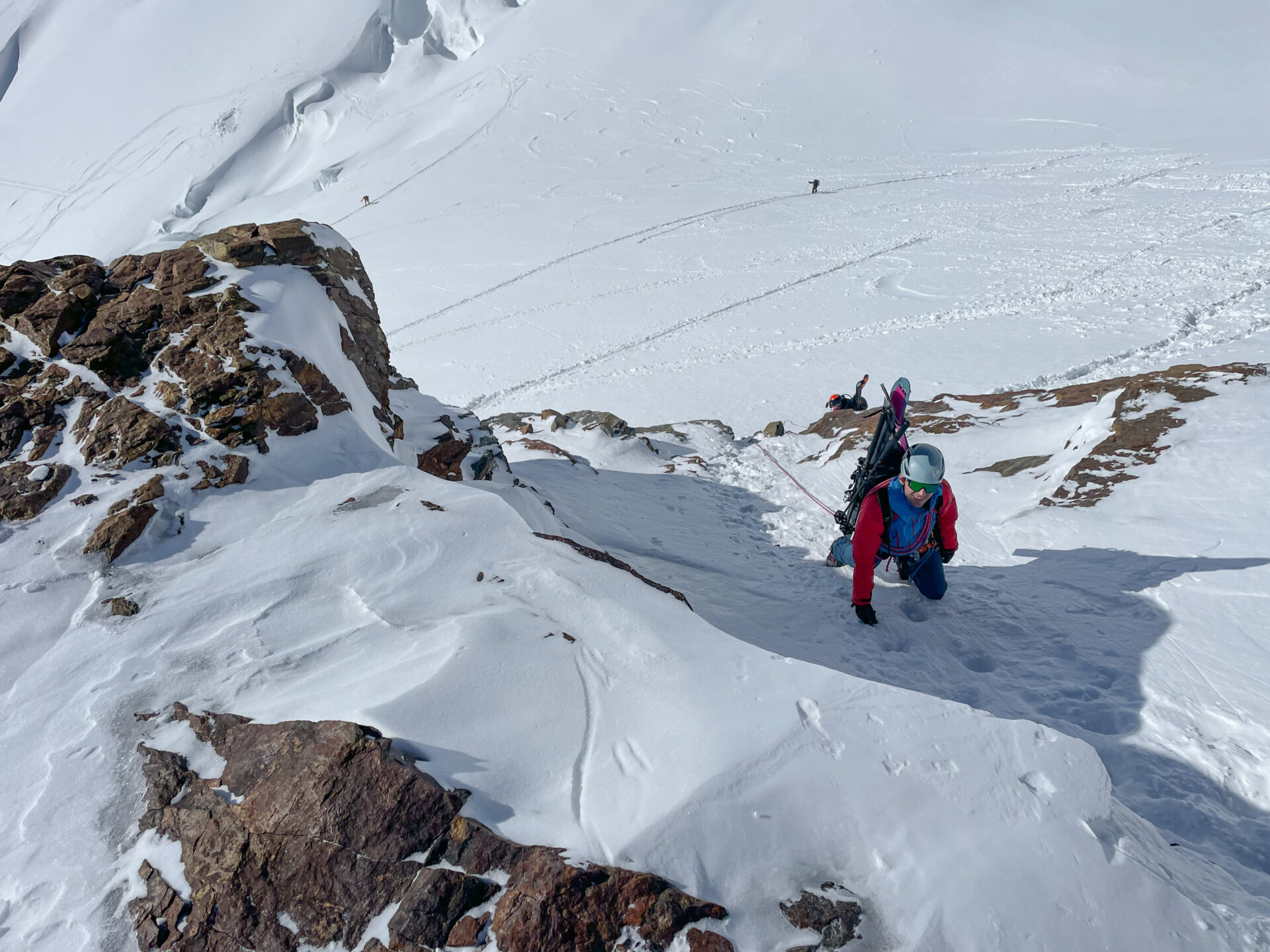 Raid ski Oberland Bernois randonnée alpinisme glacier gletscher Konkordia Monch Jungfrau Aletsch Aletschgletscher hutte