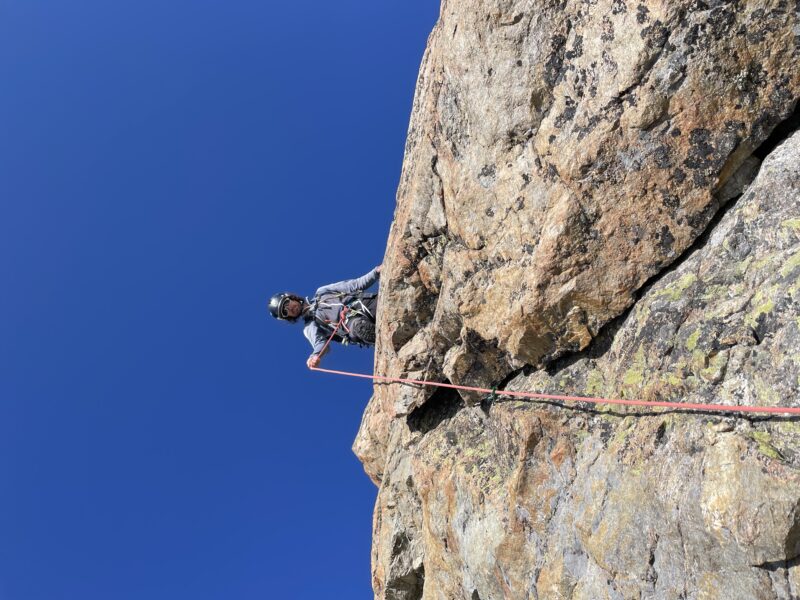 Alpinisme aiguille des Glaciers arête sud est petite Kuffner glacier des Glaciers bivouac Estelette glacier Estelette Lée Blanche