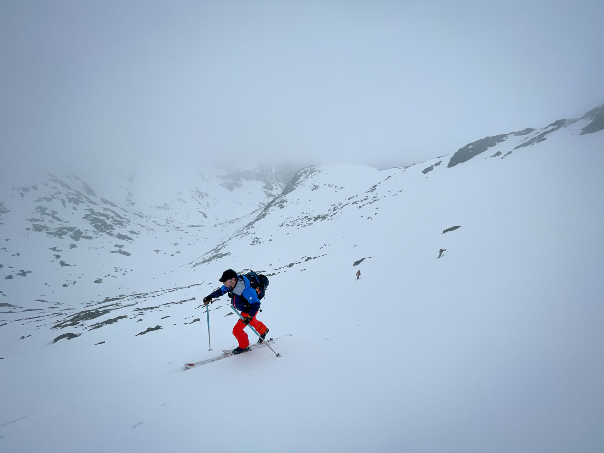 Norvège Lofoten Kroktinden Blattinden ski de randonnée paysage fjord