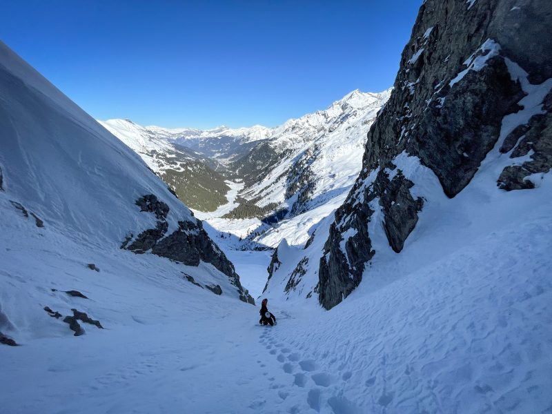 Beaufortain ski de randonnée splitboard couloir pente raide nord aiguilles Pennaz Contamines Val Monjoie