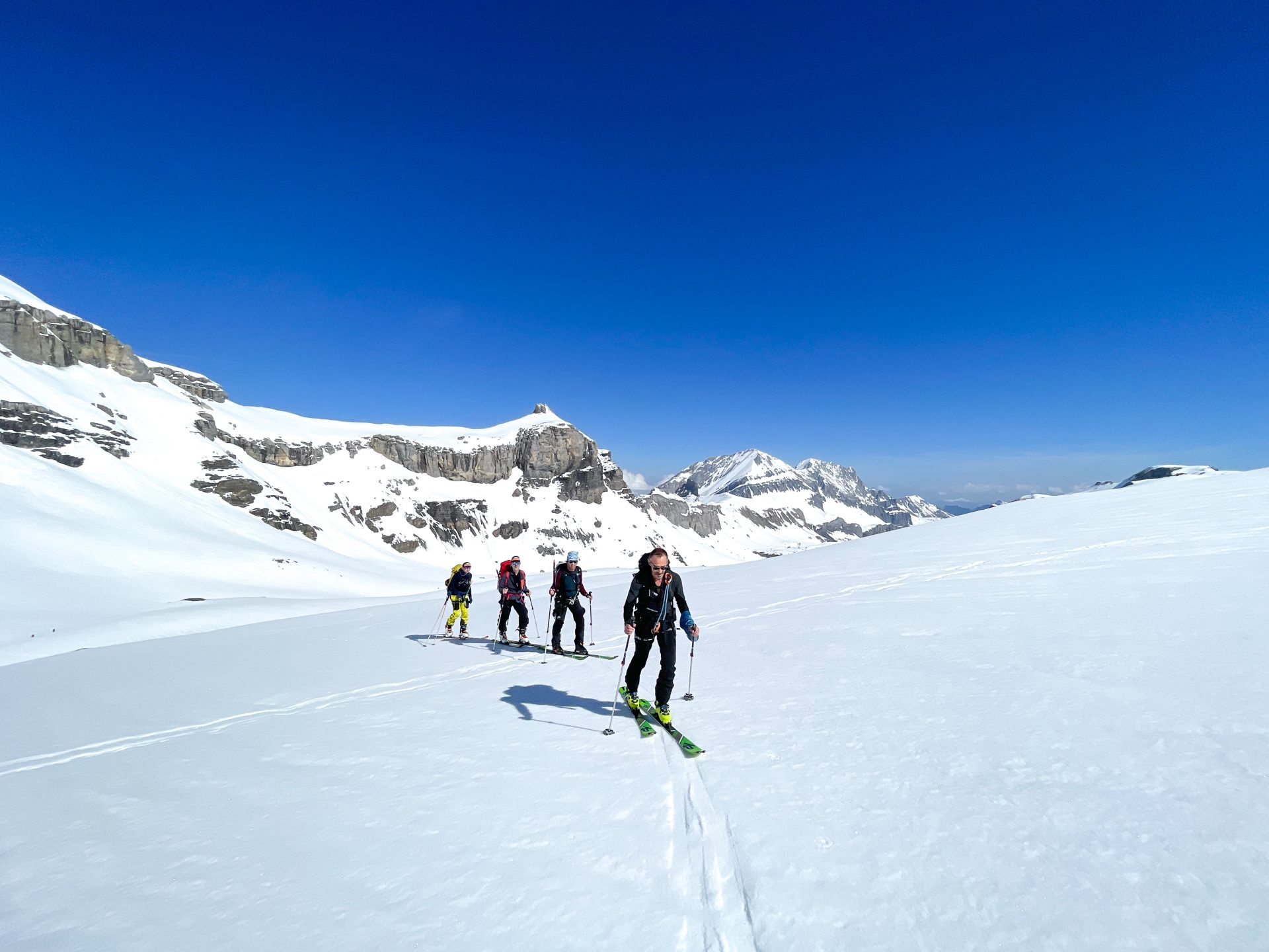 Raid à ski Wildstrubel ski de randonnée Oberland Alpes Suisse Laukerbad Adelboden