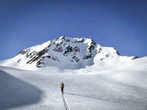 Ski randonnée alpinisme escalade Mont Mirantin Beaufortain arête nord est Vache Rouge ski freeski freeride