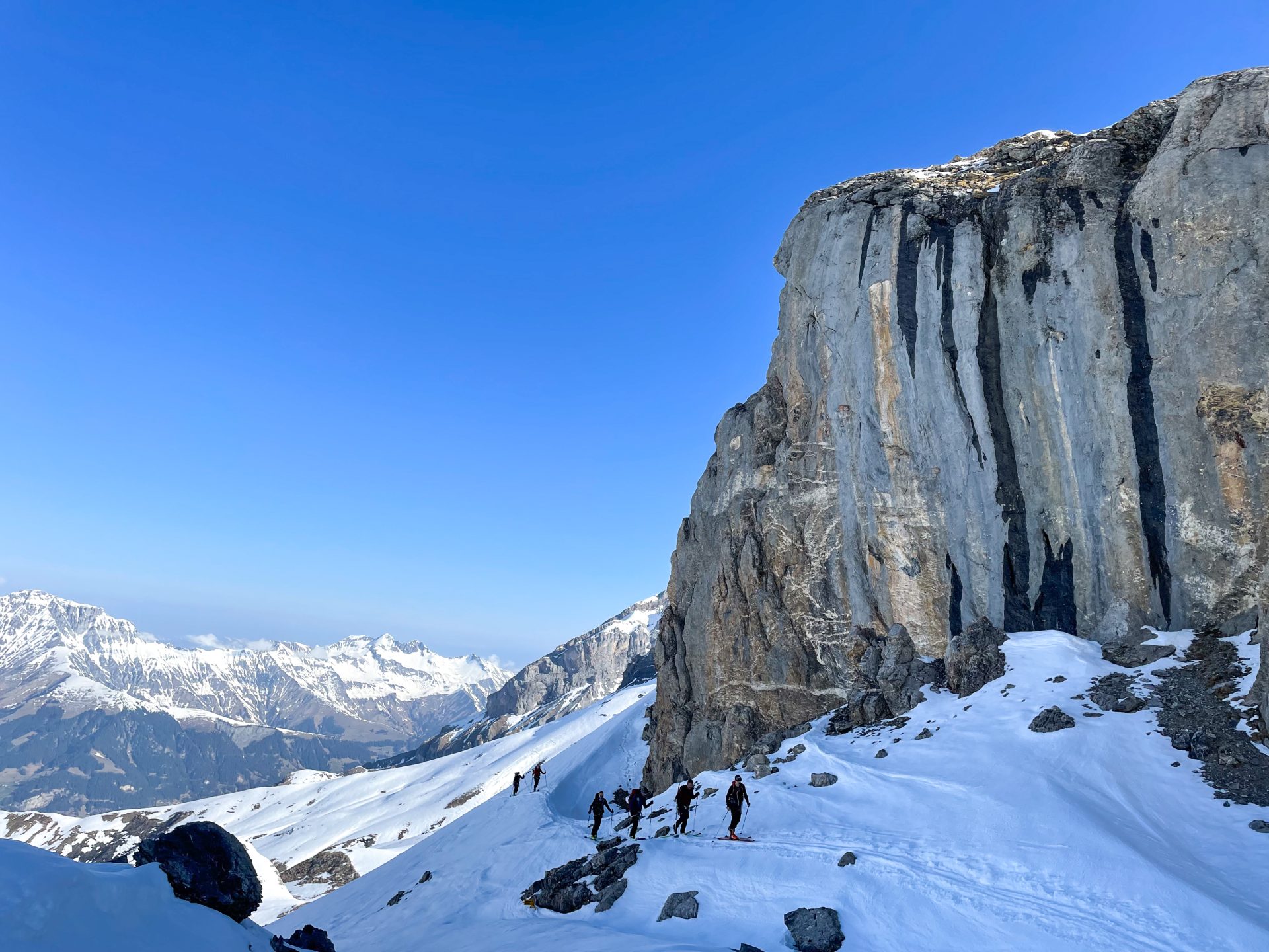 Raid à ski Wildstrubel ski de randonnée Oberland Alpes Suisse Laukerbad Adelboden