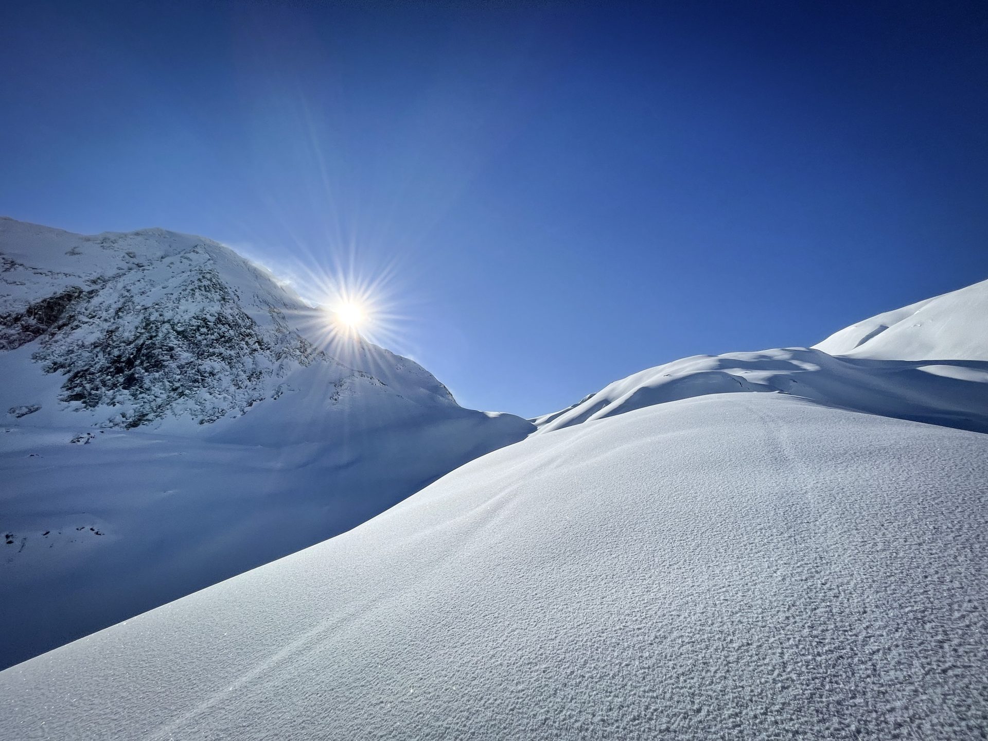 Beaufortain ski randonnée splitboard Arêches pointe du Dard poudreuse