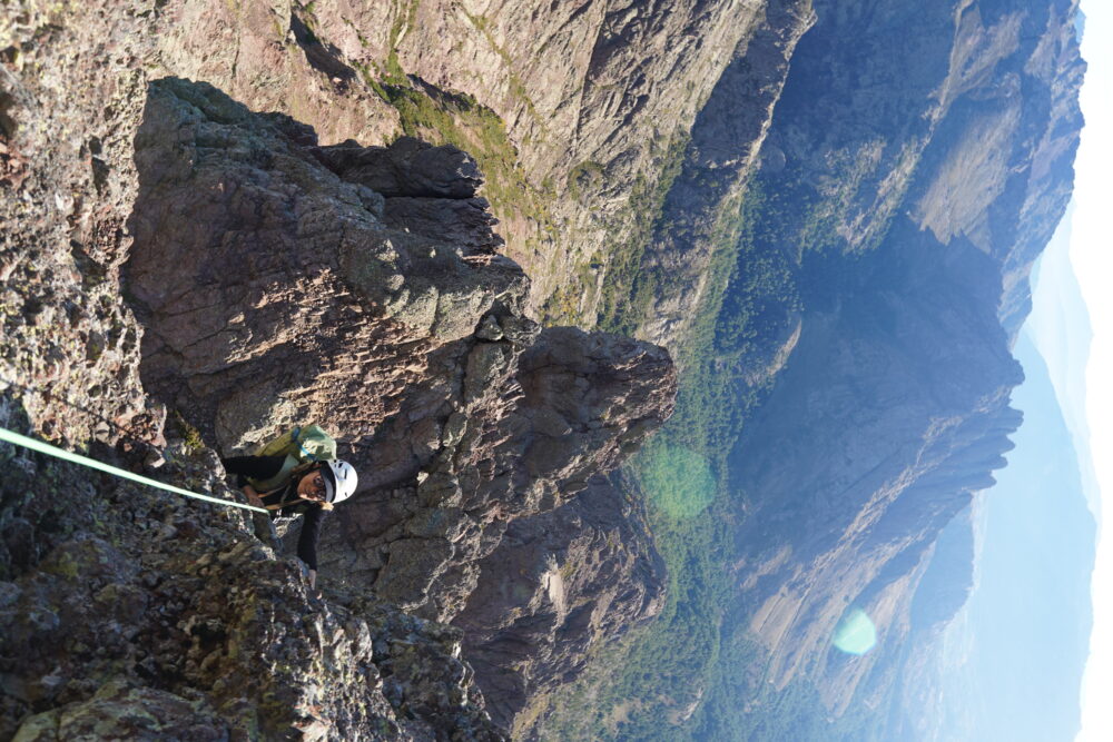 Paglia Orba arête Sud Est Haute Corse Ciuttulu escalade climbing Corsica alpinisme bivouac topo