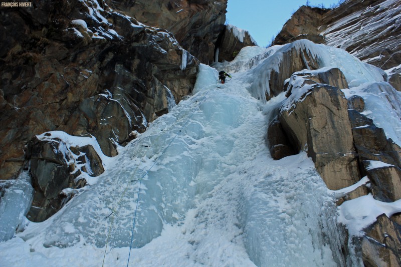 cascade glace Patri Cogne Italie