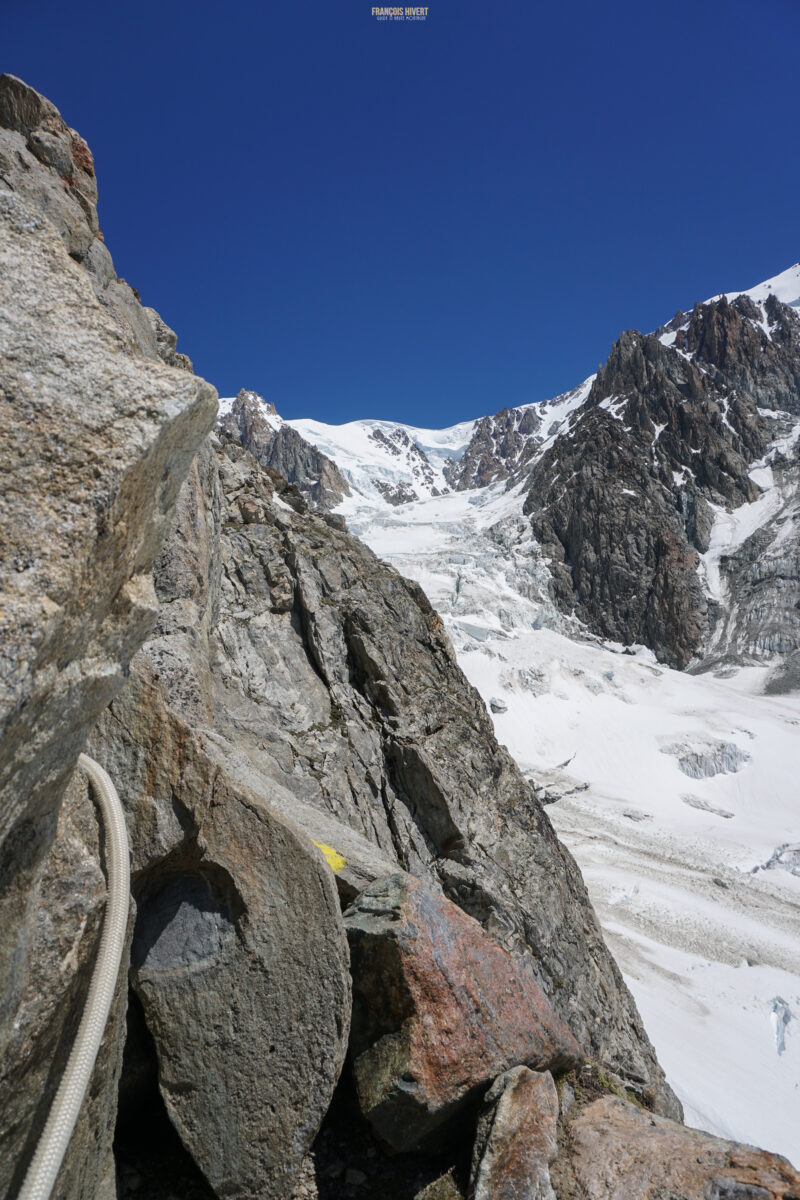 Mont Blanc refuge Gonella alpinisme glacier Dôme du Gouter Piton des Italiens arête des Bosses Miage