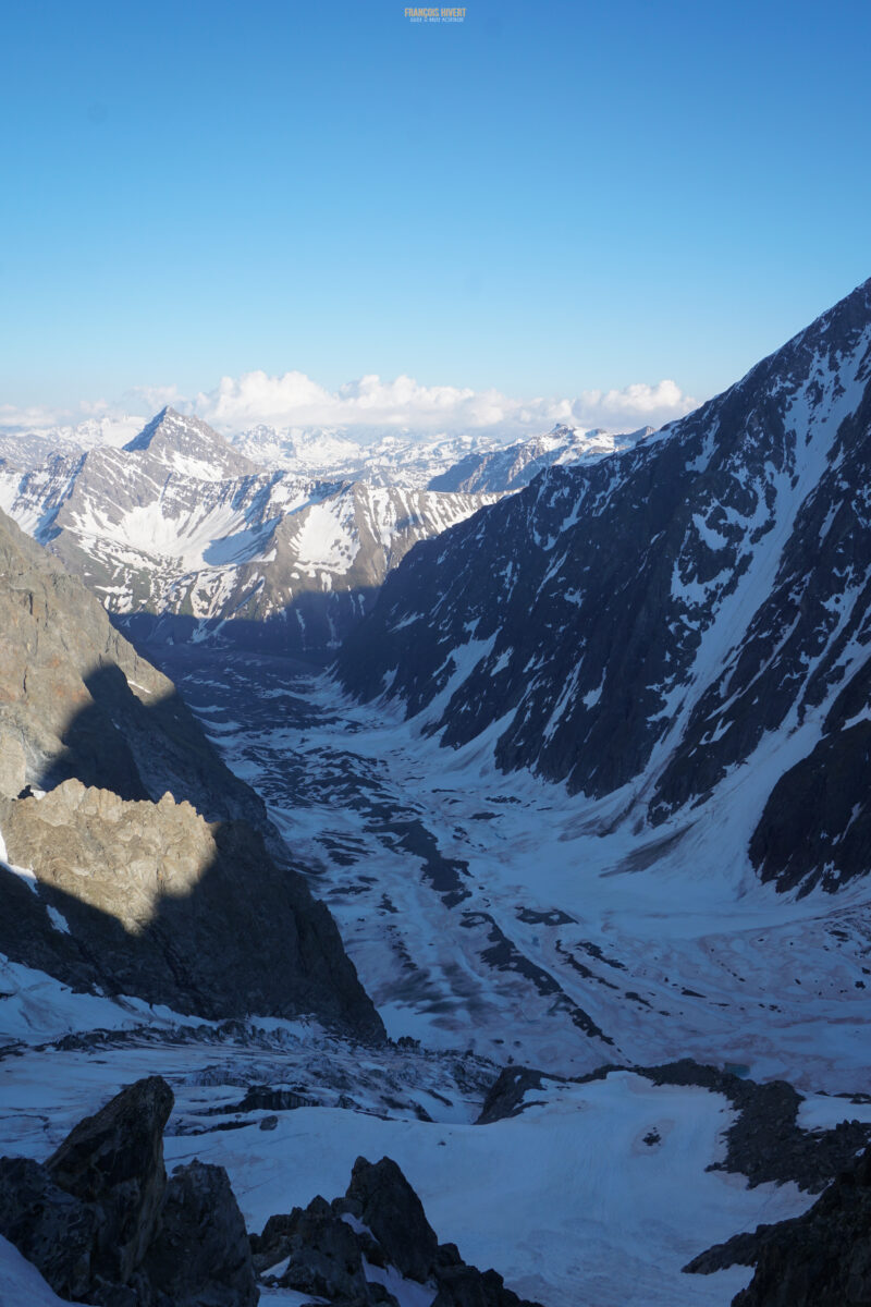 Mont Blanc refuge Gonella alpinisme glacier Dôme du Gouter Piton des Italiens arête des Bosses Miage