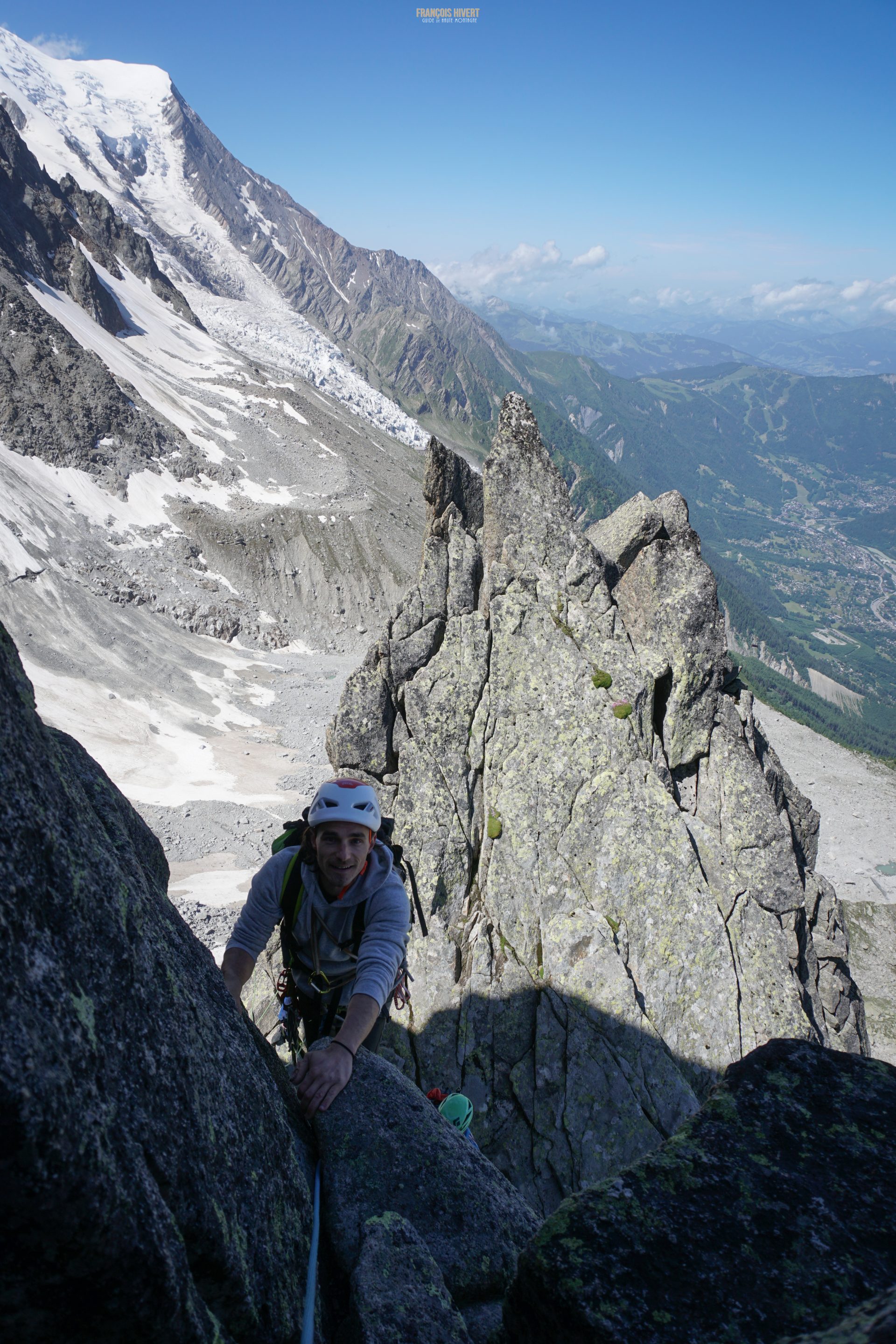 Mont Blanc aiguille du Peigne arête des Papillons alpinisme escalade Chamonix aiguille du Midi