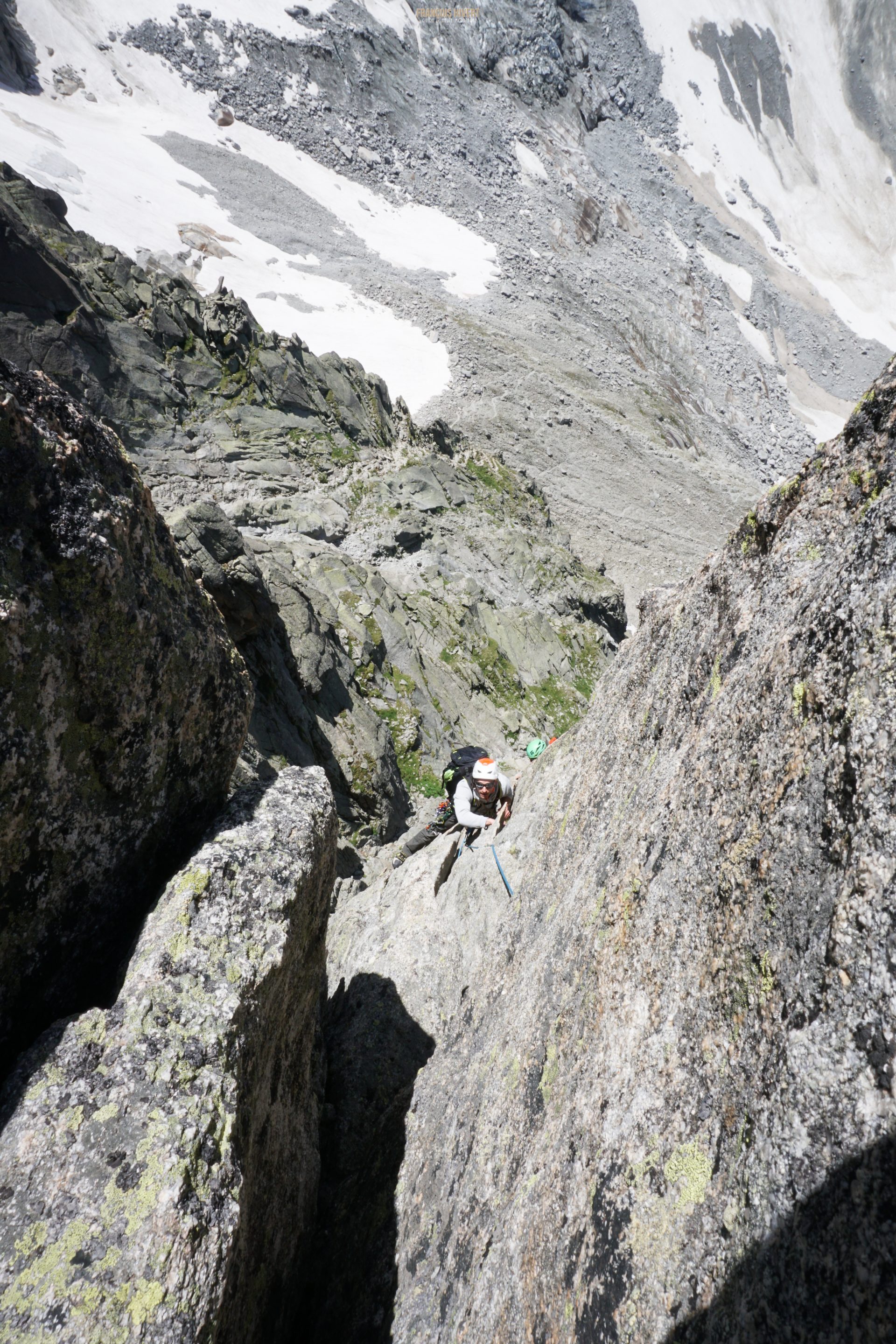Mont Blanc aiguille du Peigne arête des Papillons alpinisme escalade Chamonix aiguille du Midi