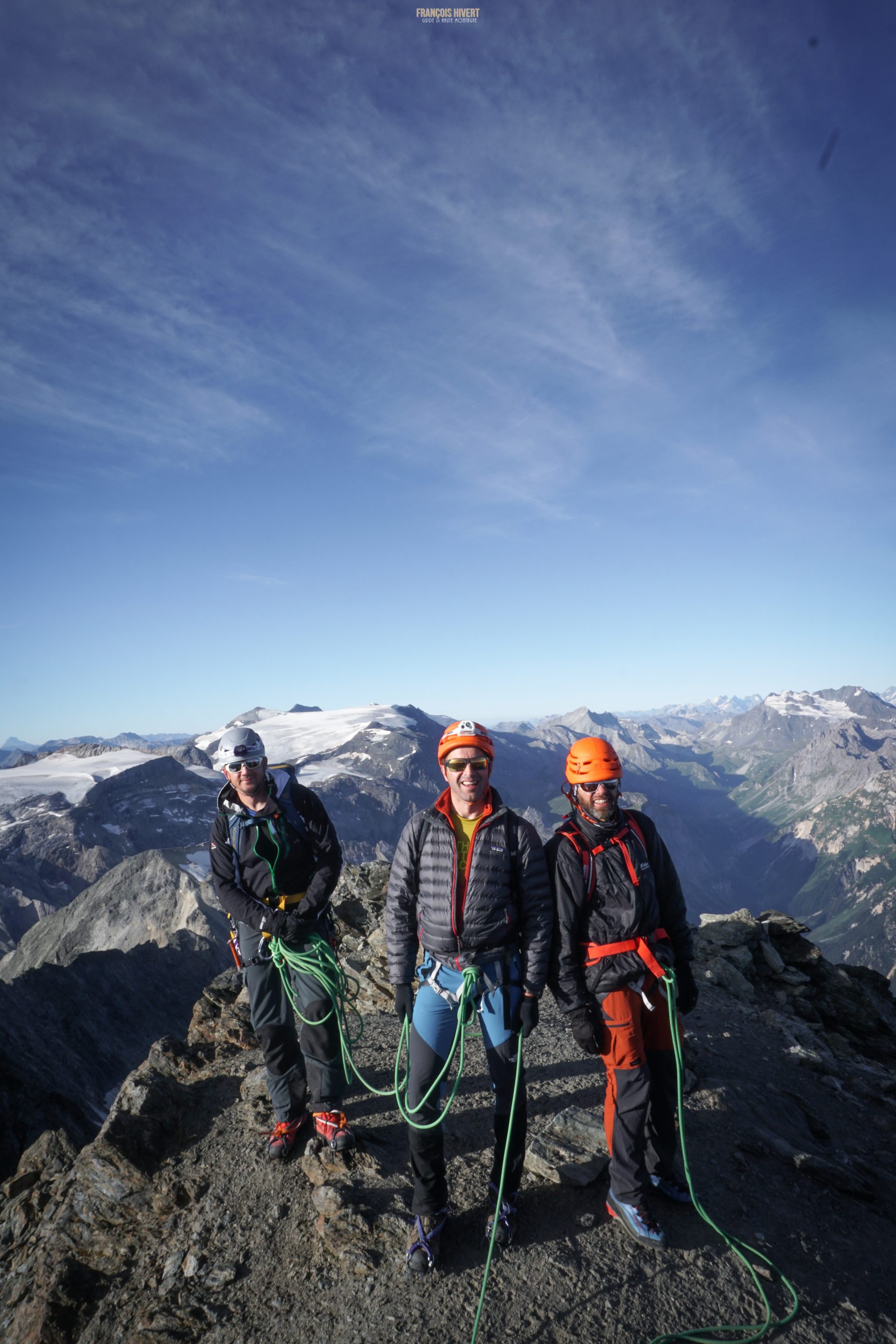 Vanoise alpinisme escalade Grand Bec refuge Plan des Gouilles glacier Troquairou Becca Motta Becquetta