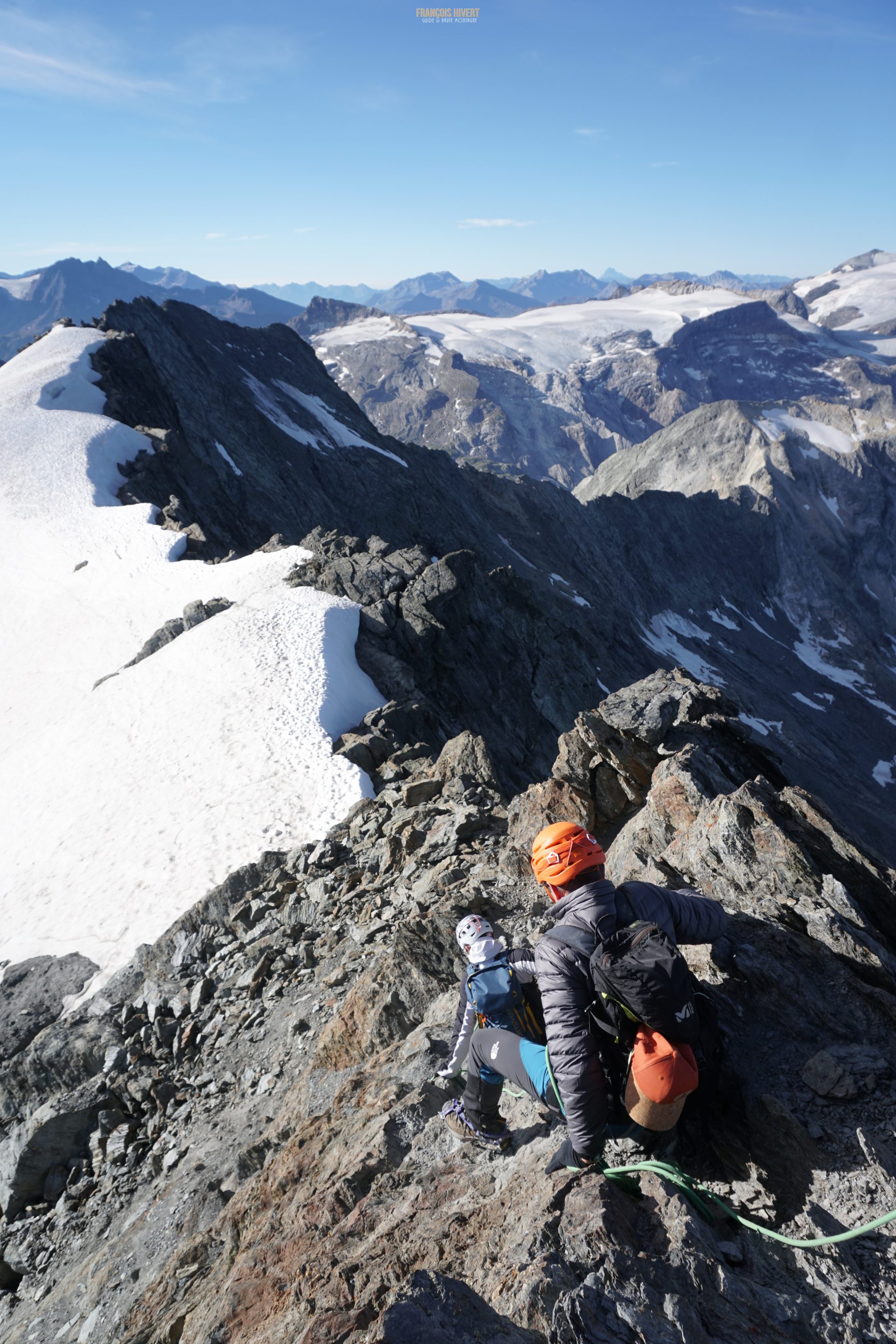 Vanoise alpinisme escalade Grand Bec refuge Plan des Gouilles glacier Troquairou Becca Motta Becquetta