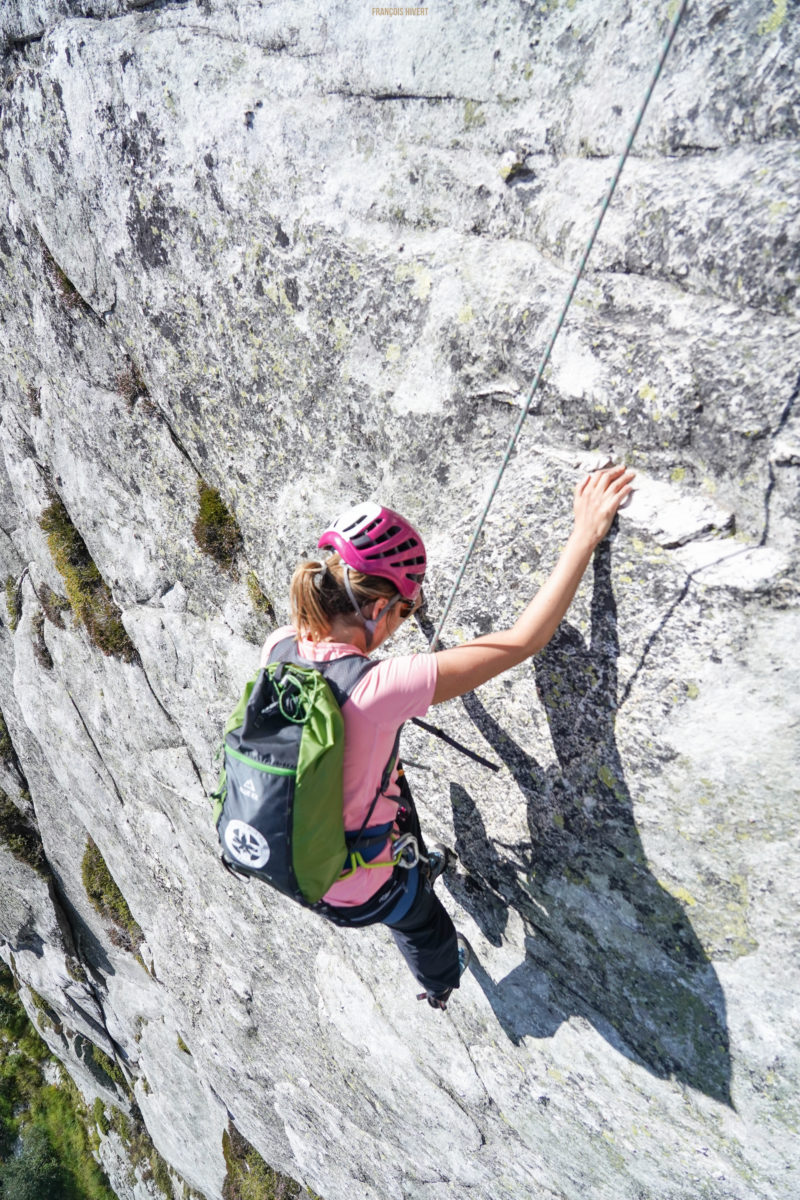 Dalle de Séloge Bornéo ville des Glaciers escalade alpinisme Beaufortain Mont Blanc