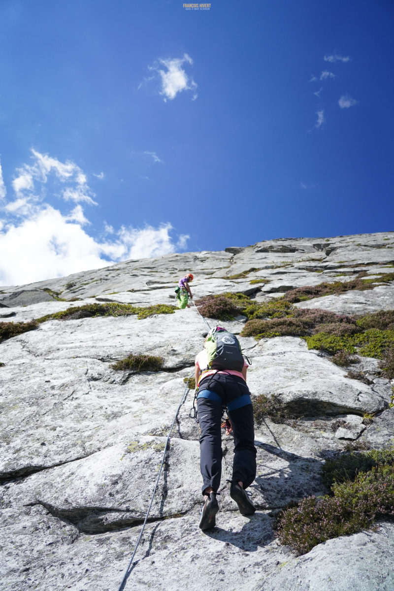 Dalle de Séloge Bornéo ville des Glaciers escalade alpinisme Beaufortain Mont Blanc