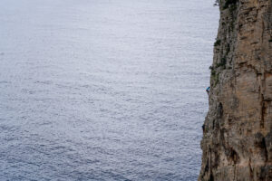 Pedra Longa Marinaio di Foresta Sardaigne Baunei escalade climb climbing alpinisme mer Méditerranée grande voie multi pitch