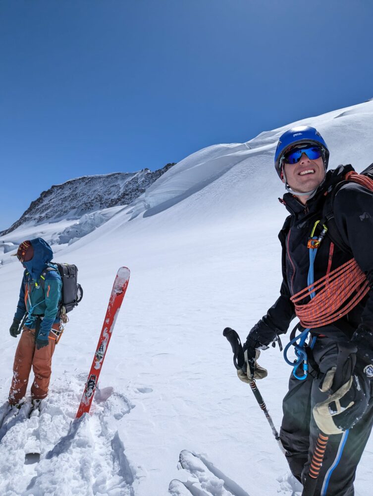 Raid ski Oberland Bernois randonnée alpinisme glacier gletscher Konkordia Monch Jungfrau Aletsch Aletschgletscher hutte