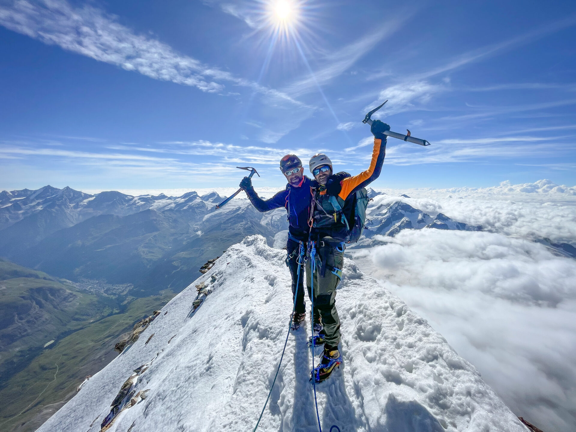 alpinisme escalade Cervin Hornli Zermatt Matterhorn Cervino Valais Suisse alpes Hornlihutte